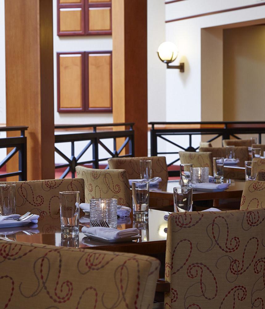 Marriott Hartford/Windsor Airport Hotel Екстериор снимка