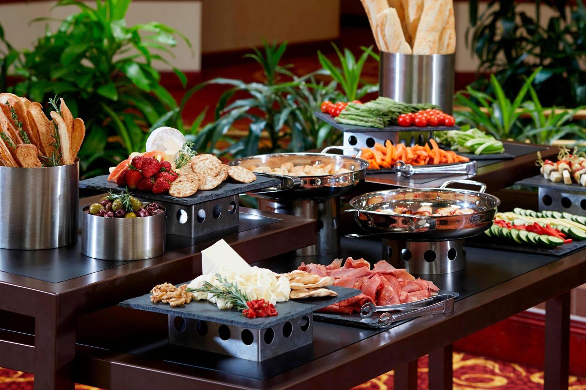 Marriott Hartford/Windsor Airport Hotel Екстериор снимка
